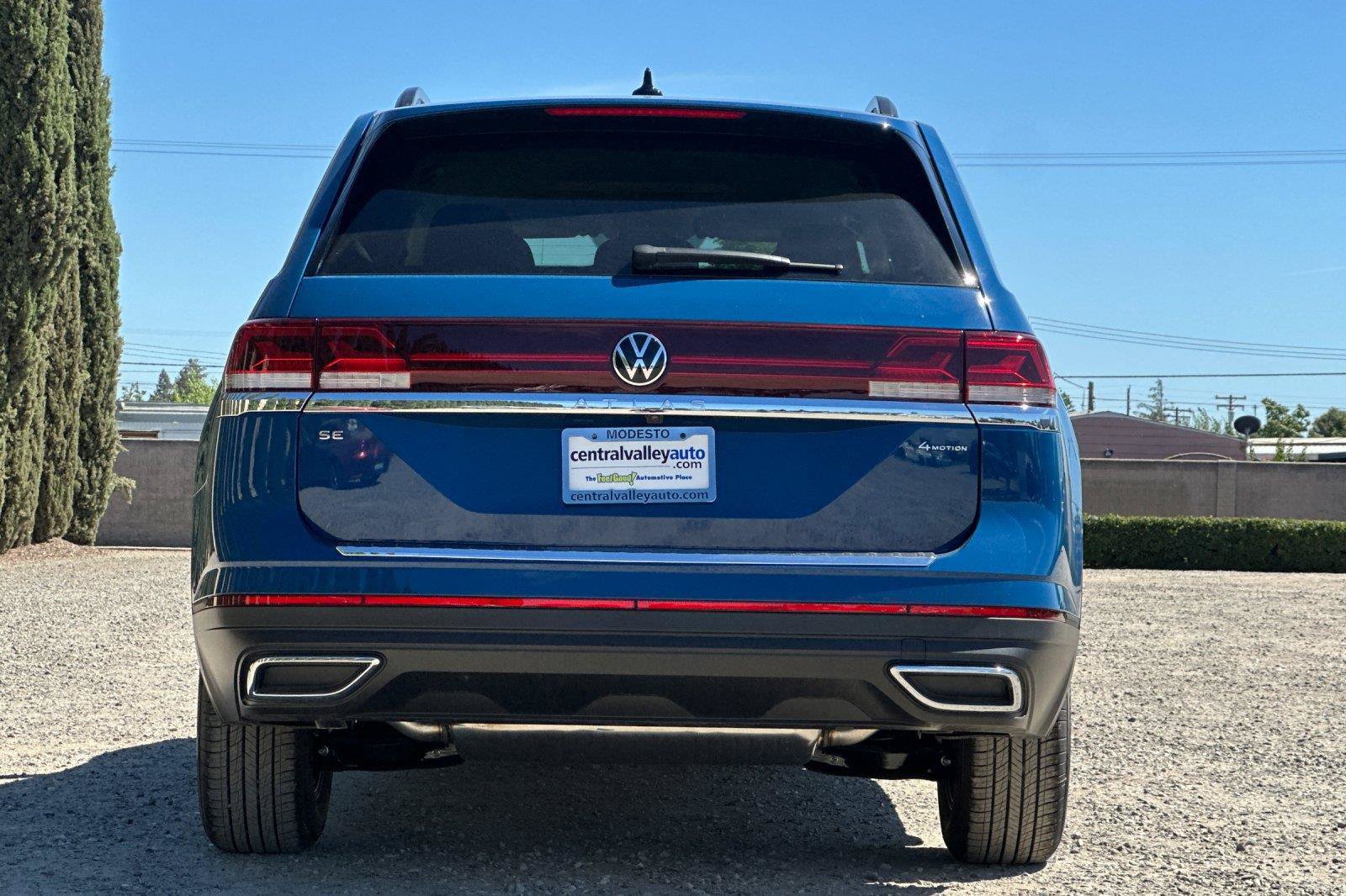 New 2026 Volkswagen Atlas SE AWD/4WD image 4