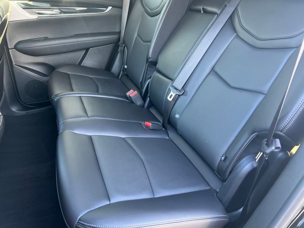 Certified 2025 Cadillac XT5 Premium Luxury image 14