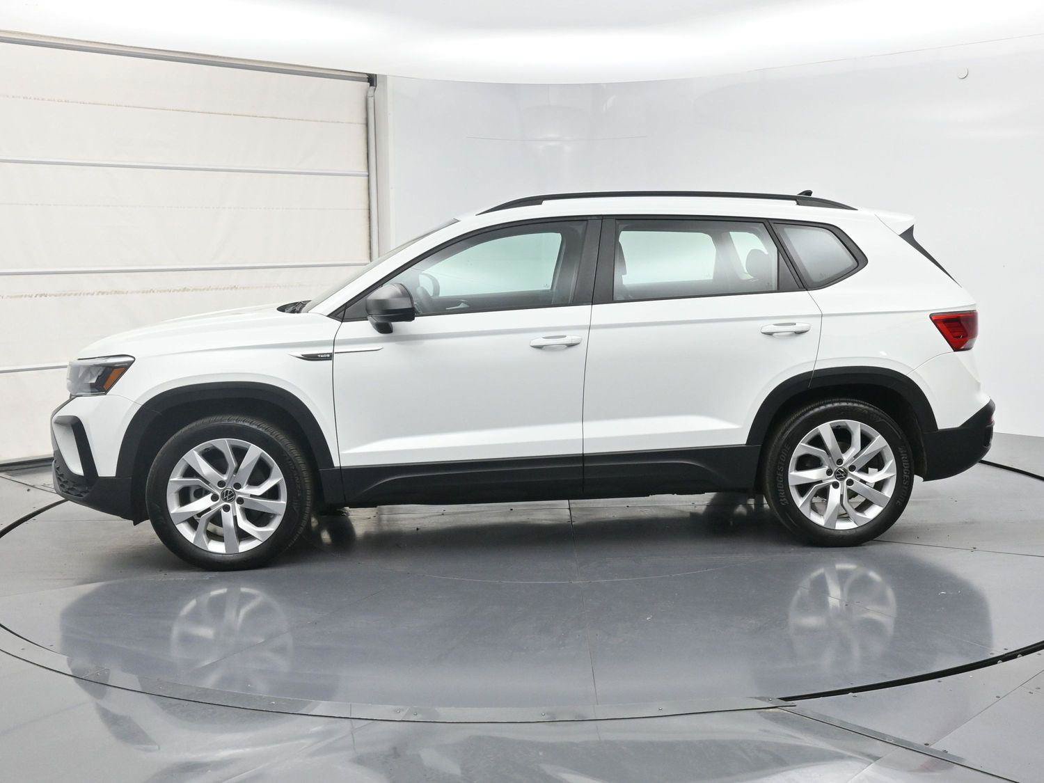 Certified 2023 Volkswagen Taos S w/ Driver Assistance Package AWD/4WD image 21