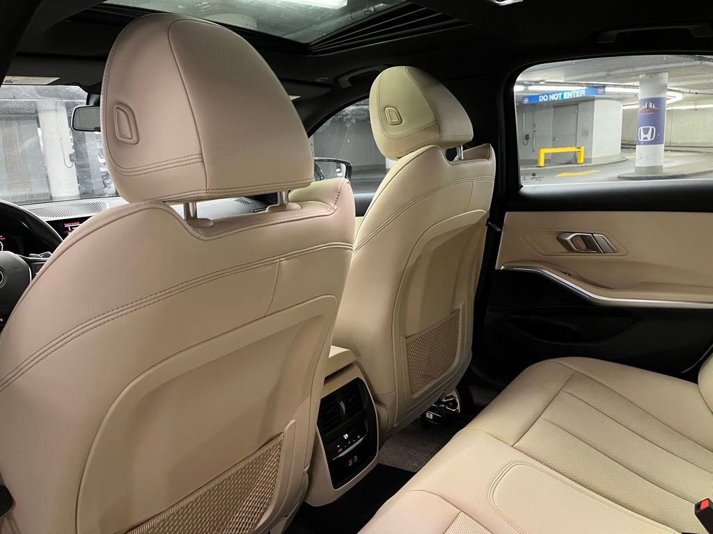 Used 2022 BMW 330i xDrive Sedan w/ Premium Package 2 image 24