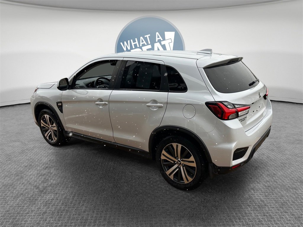 Used 2022 Mitsubishi Outlander Sport ES image 6