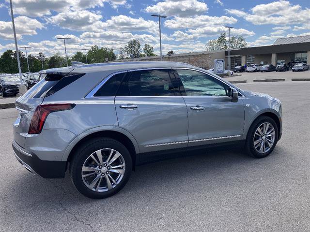 Certified 2023 Cadillac XT5 Premium Luxury w/ Technology Package AWD/4WD image 5