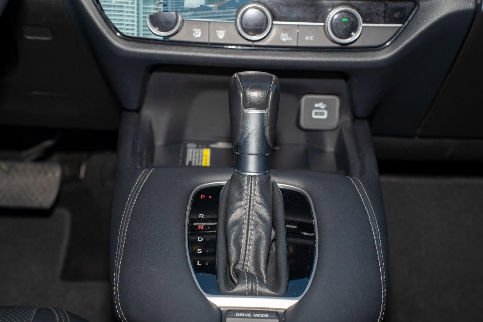 Certified 2024 Honda HR-V EX-L image 24