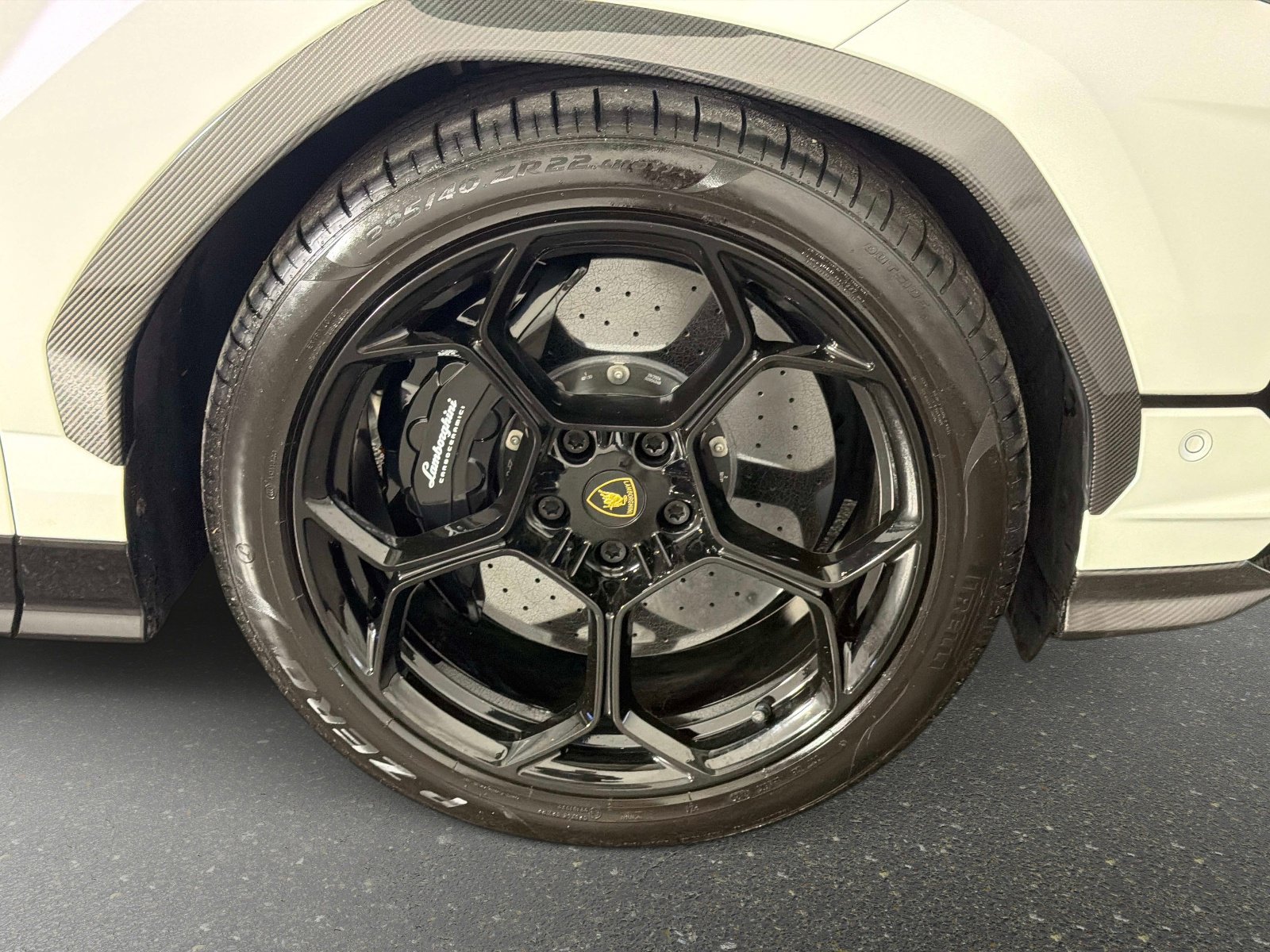 Used 2024 Lamborghini Urus Performante image 21