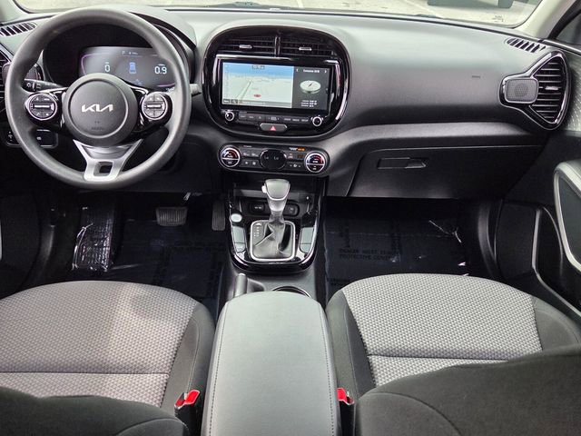Used 2023 Kia Soul S image 12