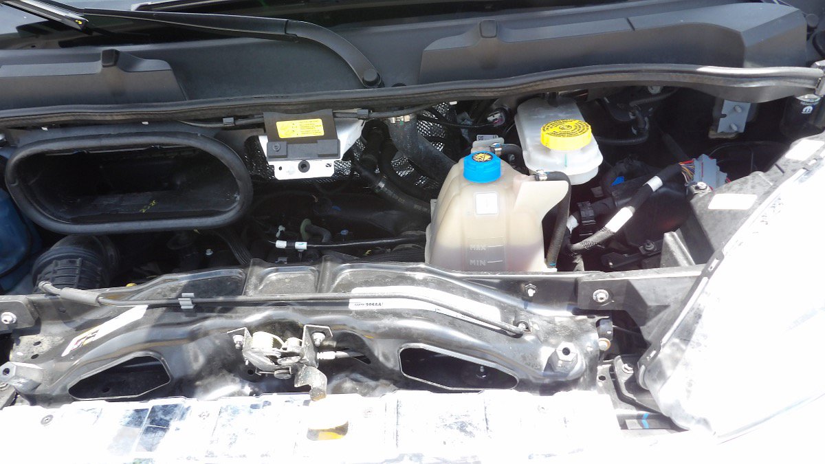 Used 2025 RAM ProMaster 2500 w/ U-Haul Equipment Group FWD image 17
