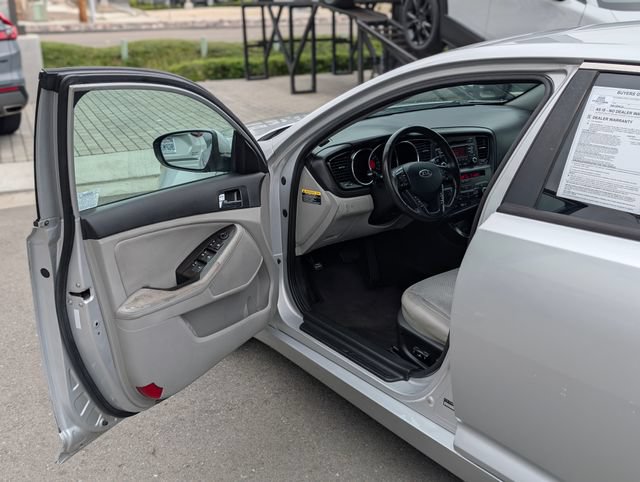 Used 2012 Kia Optima EX FWD image 37