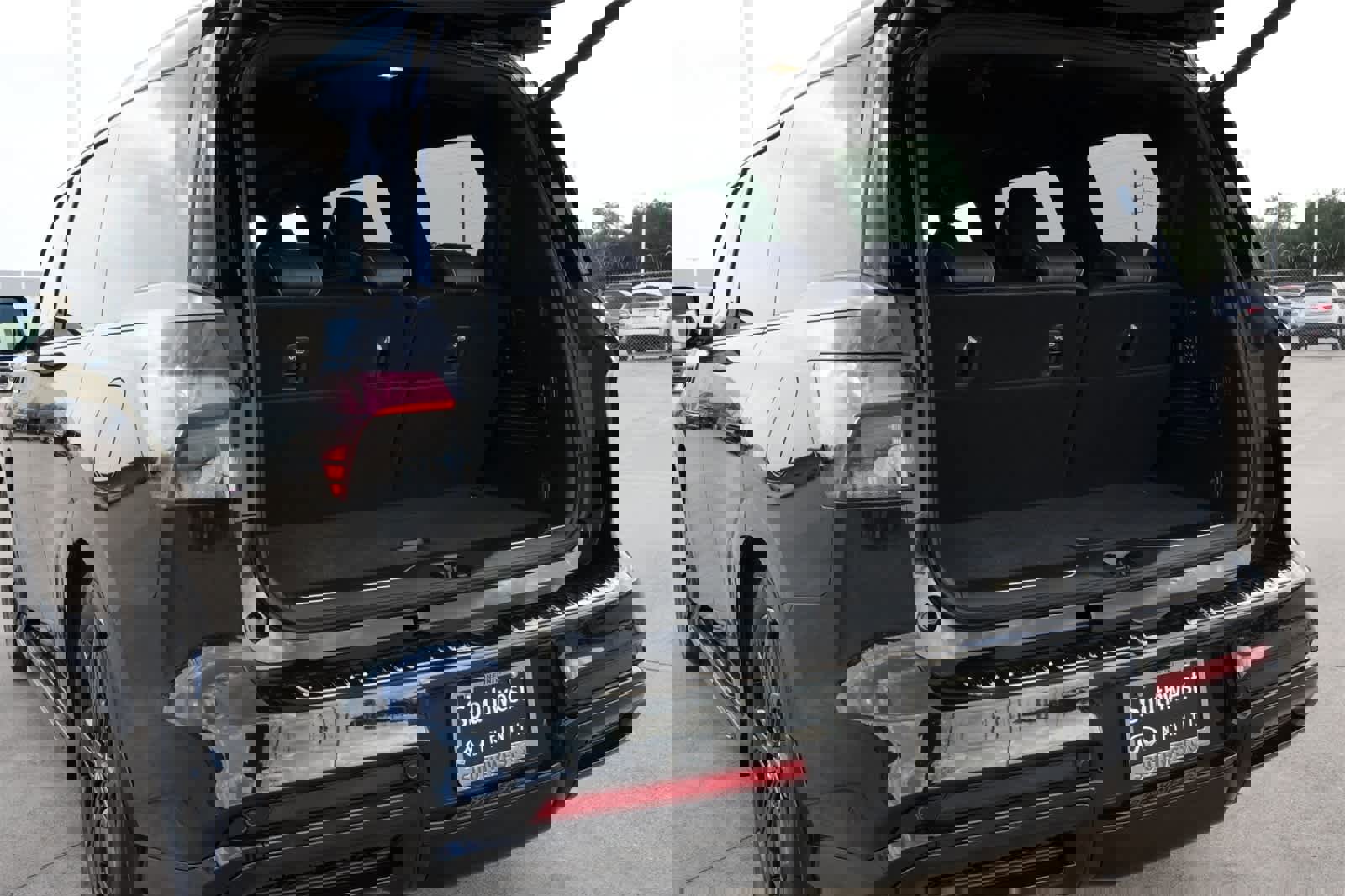 New 2026 INFINITI QX80 4WD w/ Sport Exterior Package image 20