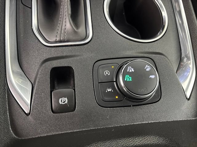Used 2023 Chevrolet Traverse Premier w/ LPO, Floor Liner Package AWD/4WD image 8