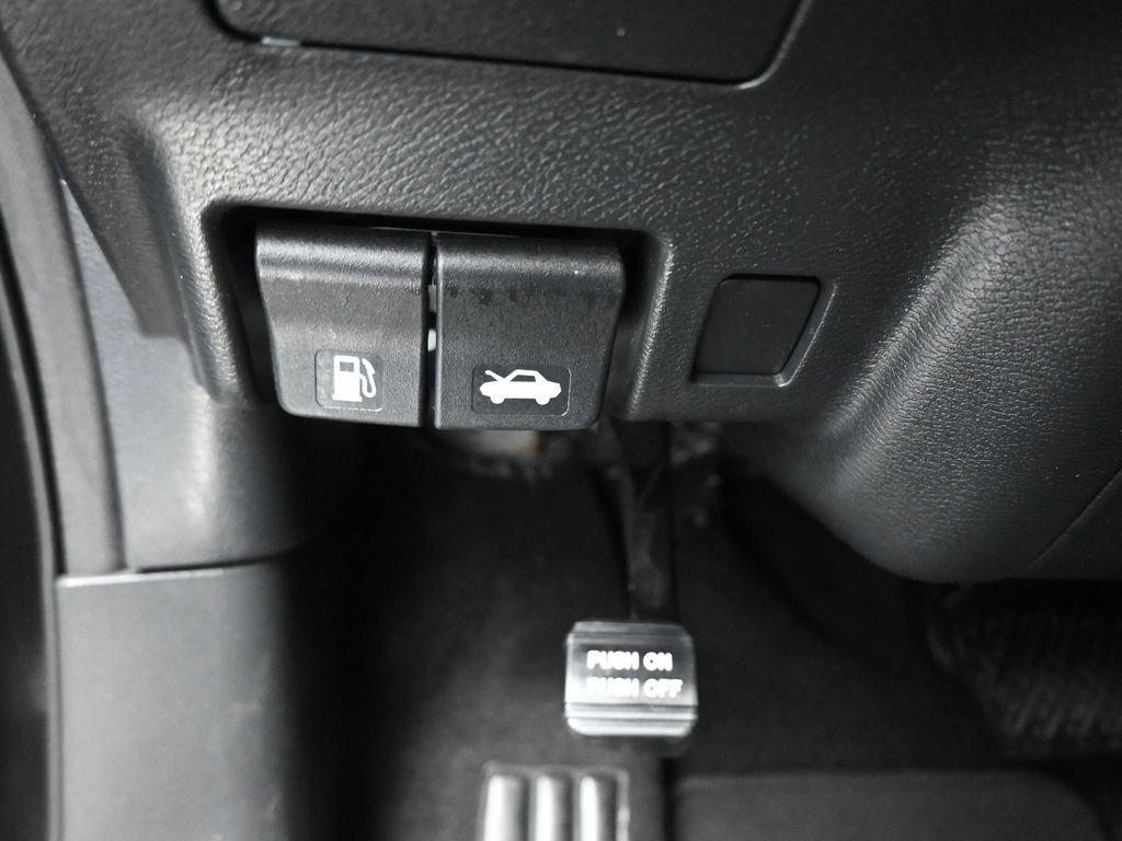 Used 2019 Nissan Murano SL w/ Cargo Package image 28