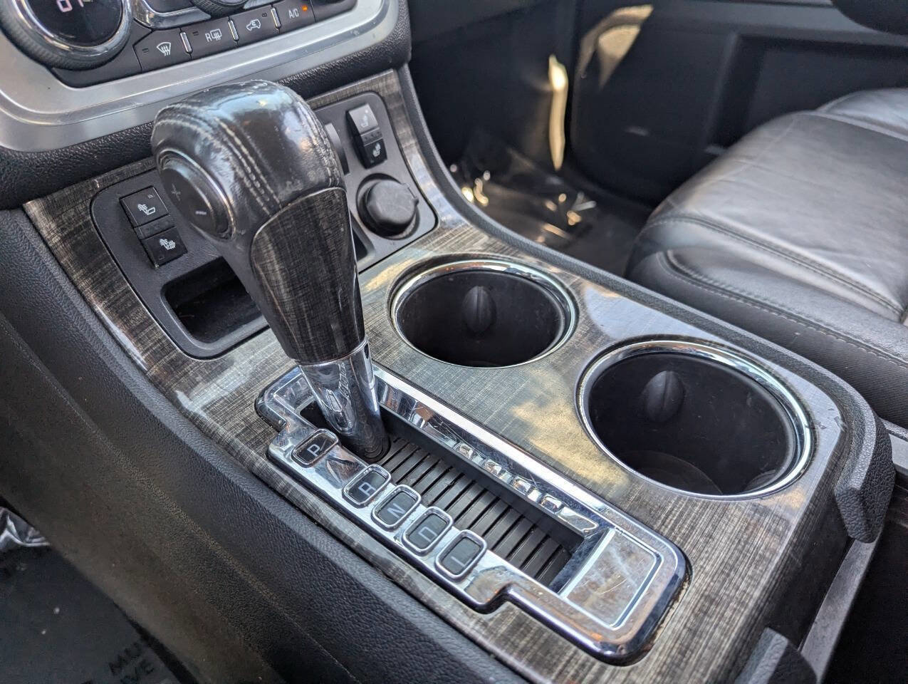 Used 2013 GMC Acadia SLT image 34