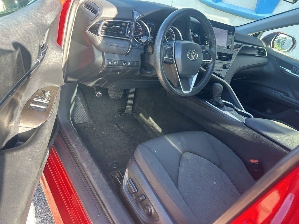 Used 2024 Toyota Camry LE image 10