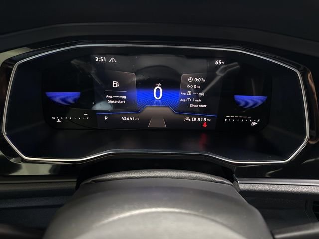 Used 2023 Volkswagen Jetta Sport image 16