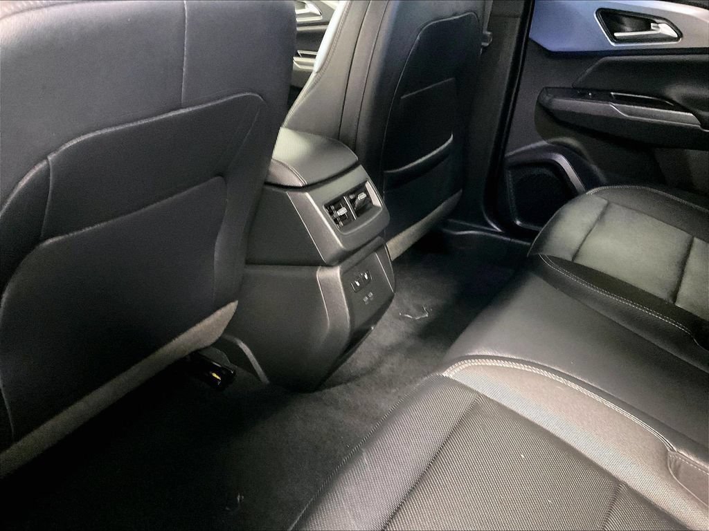 Used 2026 Chevrolet Equinox EV LT w/ Convenience Package II AWD/4WD image 27