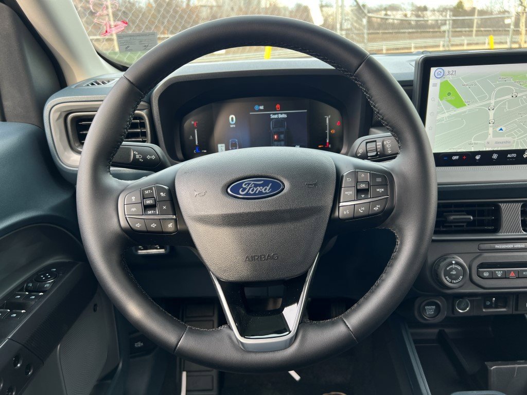 New 2026 Ford Maverick Lariat w/ Black Appearance Package image 18