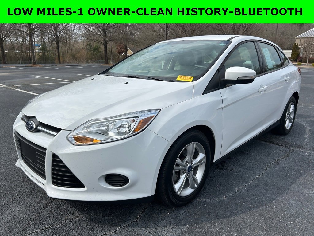 Used 2013 Ford Focus SE image 1