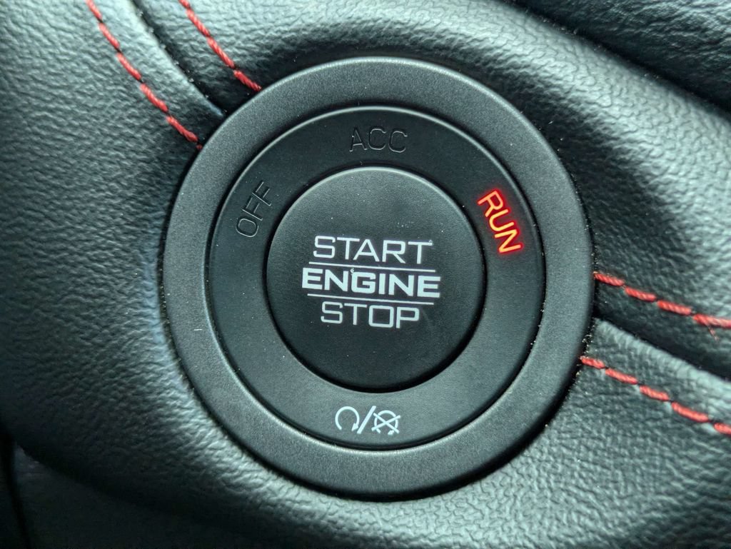 Used 2025 Dodge Durango GT AWD/4WD image 22