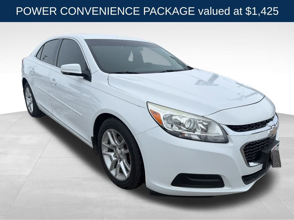 Used 2015 Chevrolet Malibu LT w/ Power Convenience Package image 3