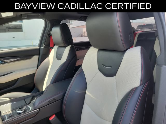 Certified 2025 Cadillac CT5 V w/ Technology Package RWD image 25