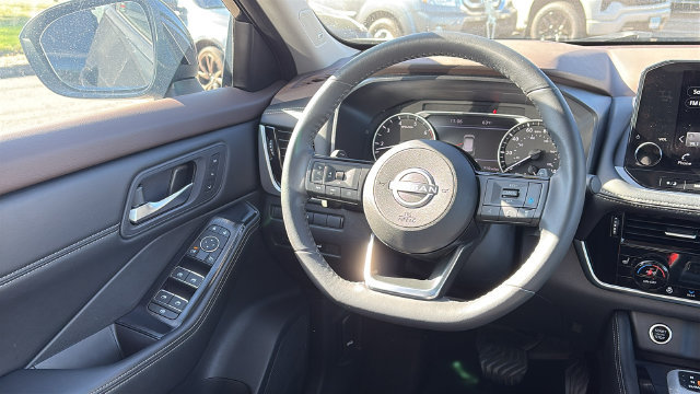 Certified 2023 Nissan Rogue SL w/ SL Premium Package AWD/4WD image 25