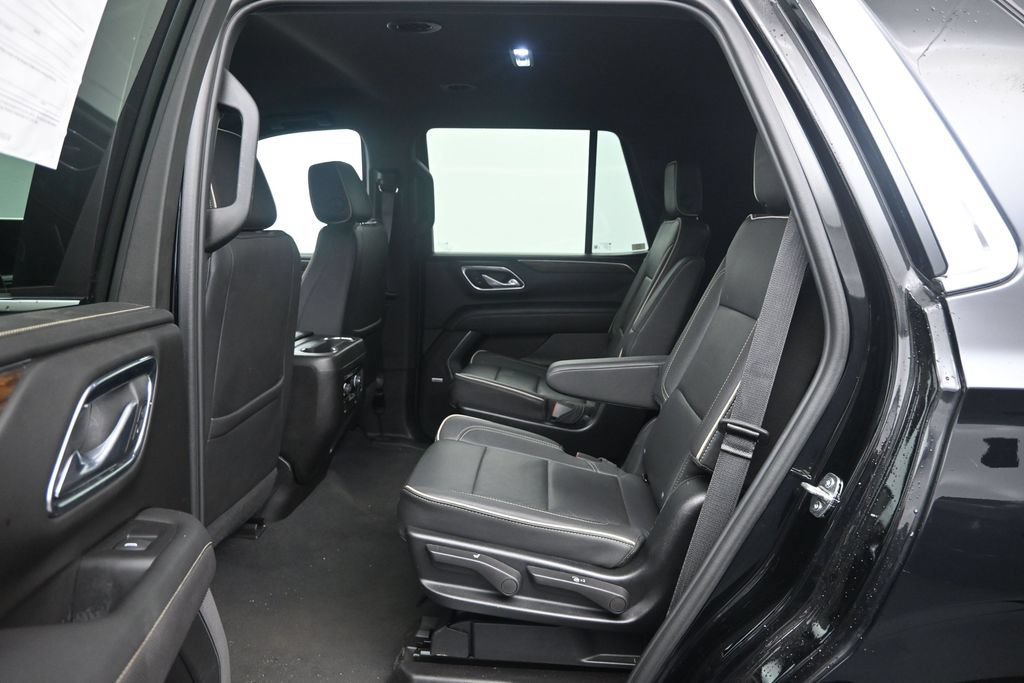 Used 2024 Chevrolet Tahoe Premier AWD/4WD image 26