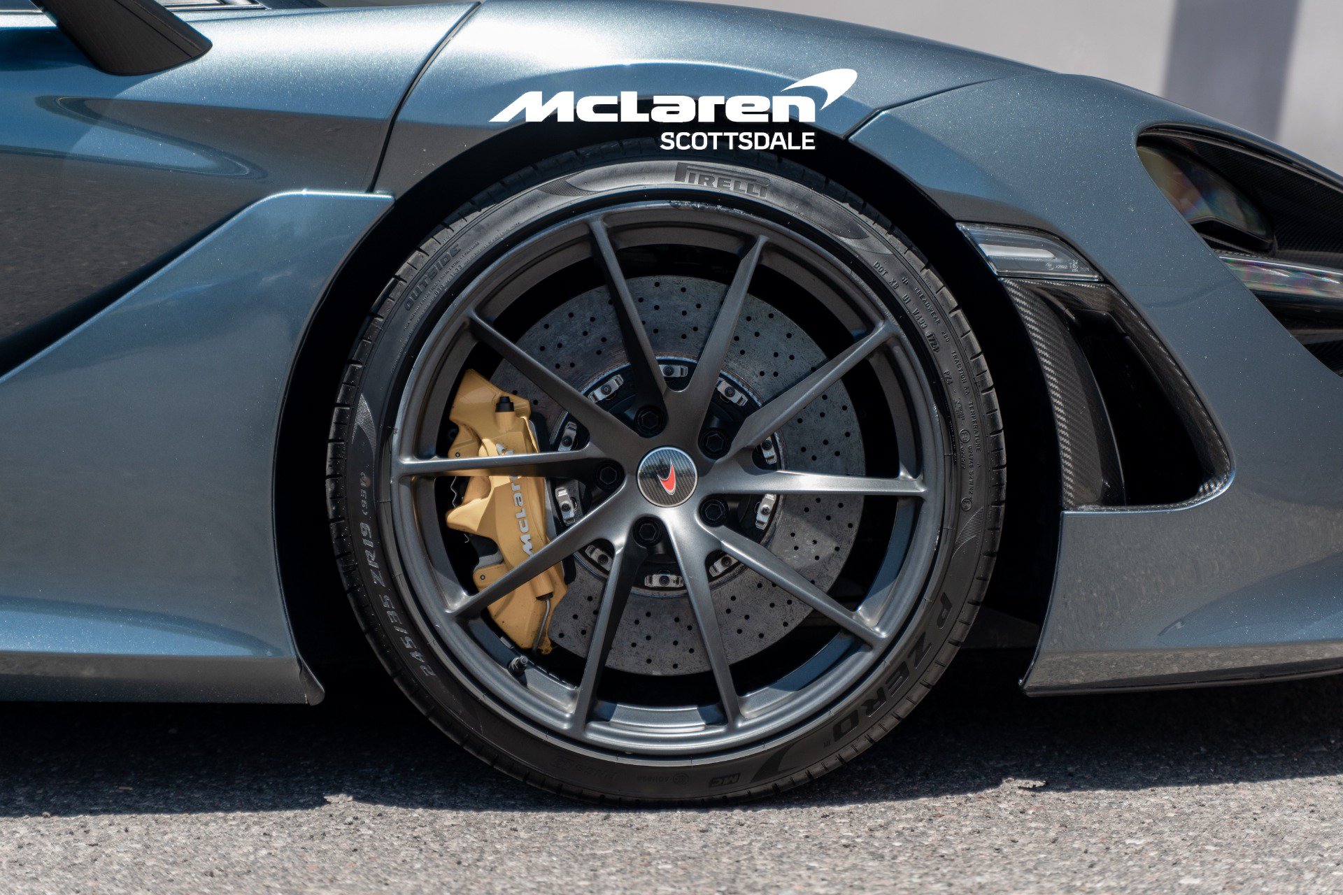 Used 2018 McLaren 720S Performance RWD image 39