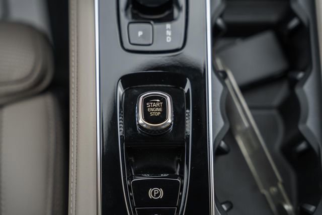 New 2026 Volvo XC90 T8 Ultra w/ Protection Package Premier image 26