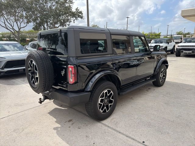 Used 2023 Ford Bronco Outer Banks image 6