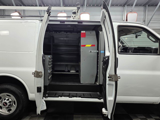 Used 2023 GMC Savana 2500 w/ Driver Convenience Package RWD image 11