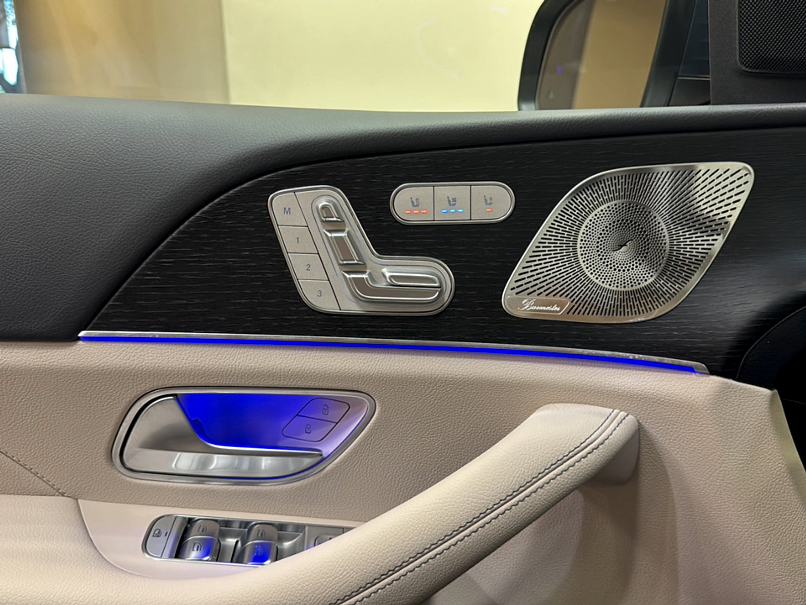 Certified 2026 Mercedes-Benz GLE 350 4MATIC image 9