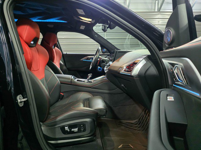 Used 2025 BMW XM Label Red w/ M Driver's Package image 17