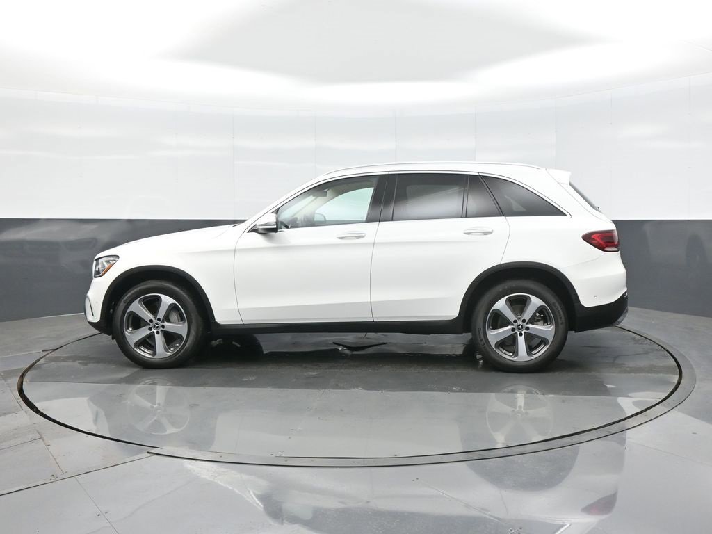 Used 2021 Mercedes-Benz GLC 300 4MATIC image 4