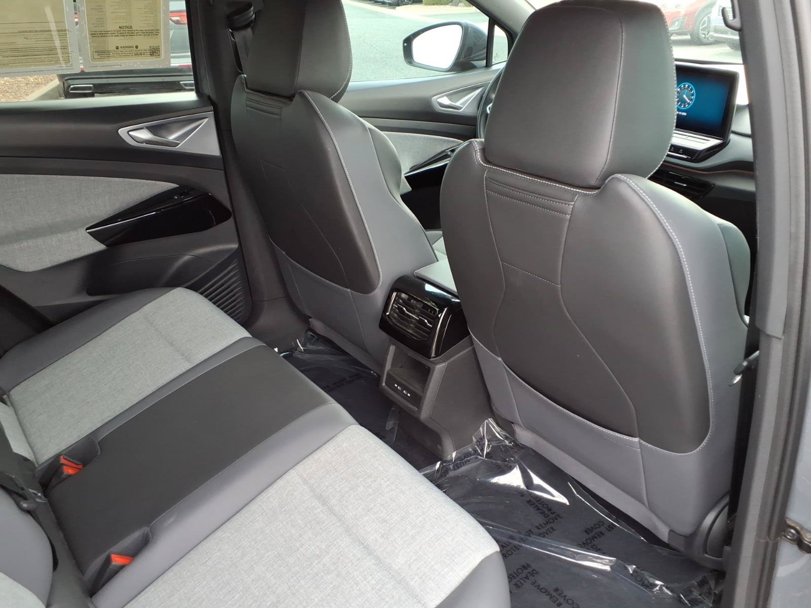Certified 2023 Volkswagen ID.4 Pro RWD image 13