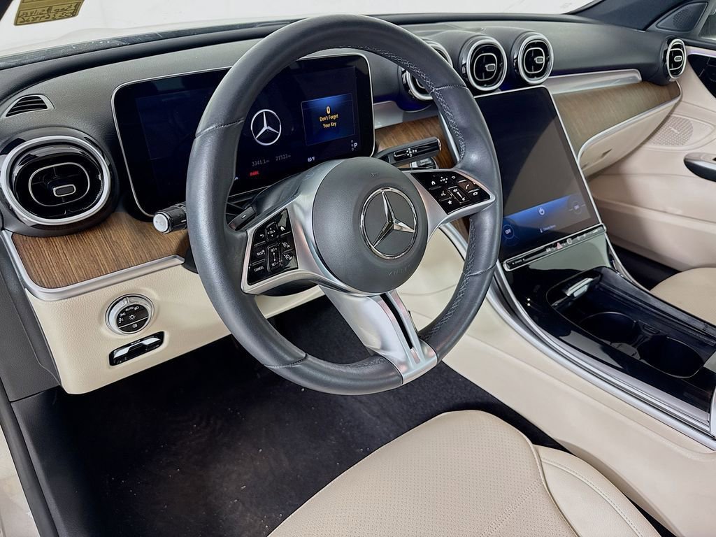 Used 2022 Mercedes-Benz C 300 Sedan image 9