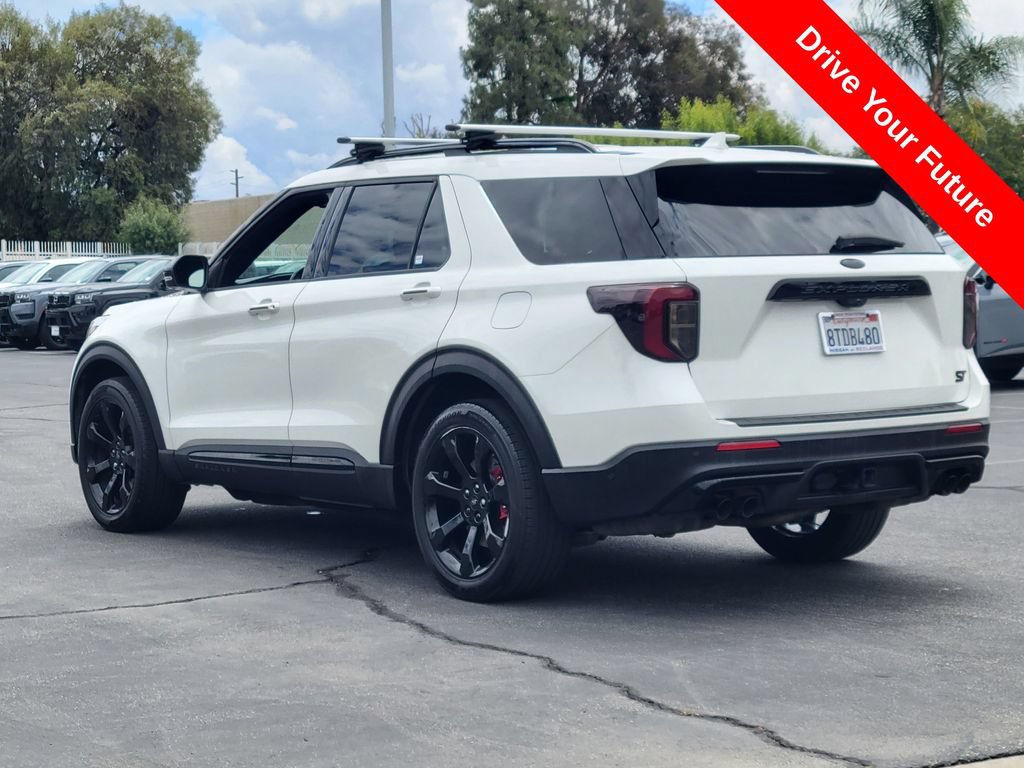 Used 2020 Ford Explorer ST w/ ST High-Performance Pack AWD/4WD image 3