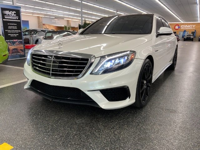 Used 2015 Mercedes-Benz S 63 AMG 4MATIC Sedan image 2