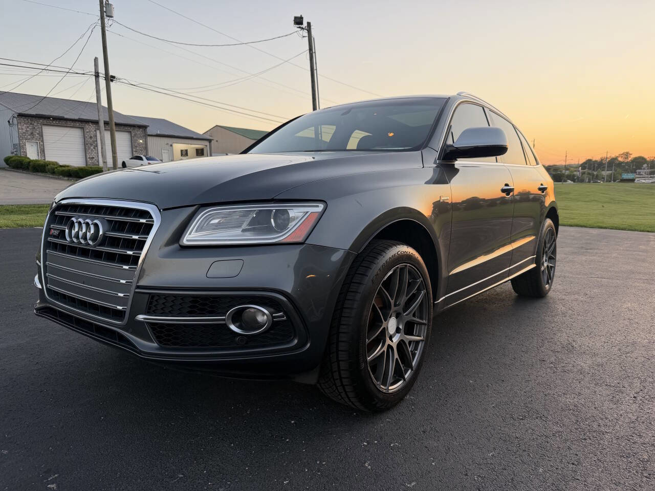 Used 2015 Audi SQ5 Premium Plus AWD/4WD image 2