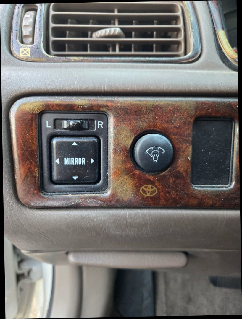 Used 1998 Toyota Camry XLE image 18