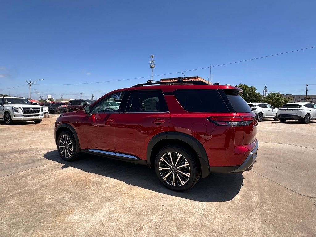New 2026 Nissan Pathfinder Platinum AWD/4WD image 3
