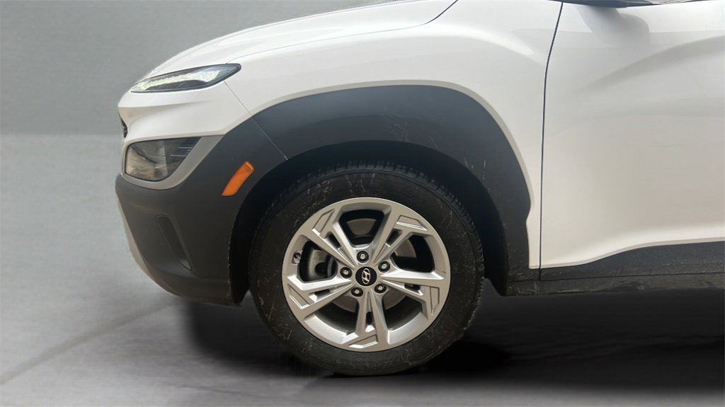 Used 2022 Hyundai Kona SEL image 9