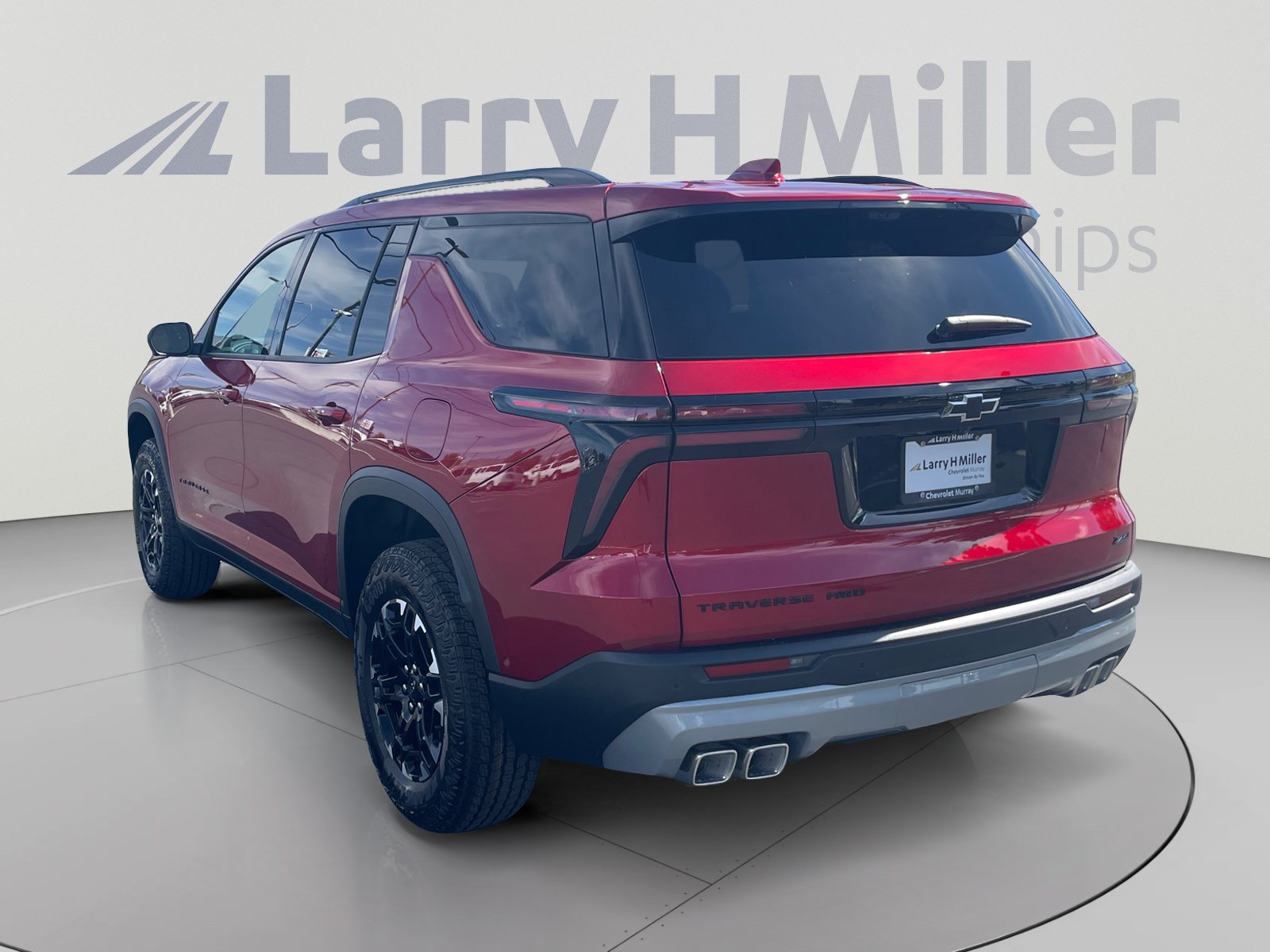 New 2027 Chevrolet Traverse Z71 w/ Enhanced Driving Package AWD/4WD image 3