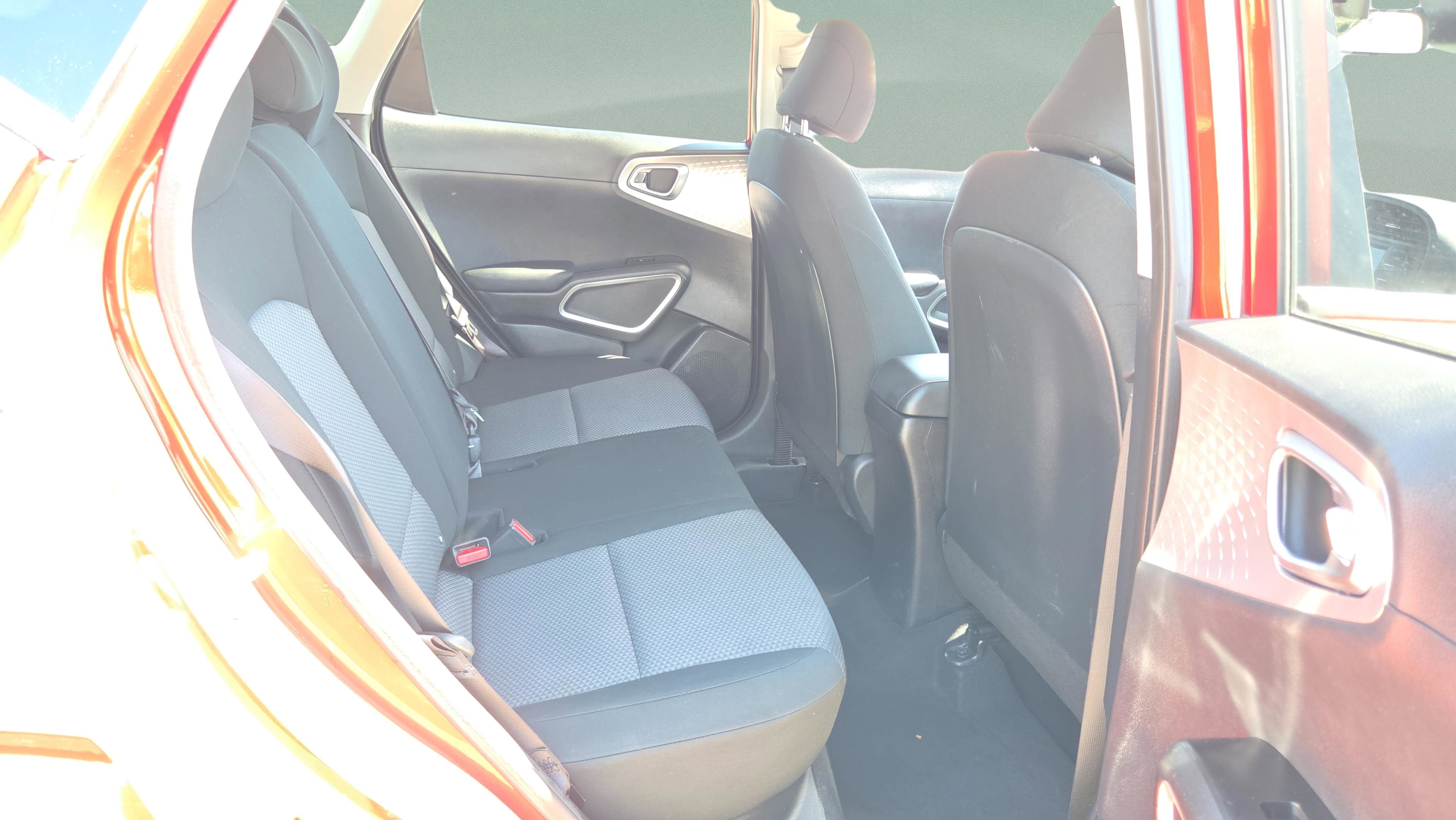Used 2022 Kia Soul LX w/ Technology Package FWD image 18