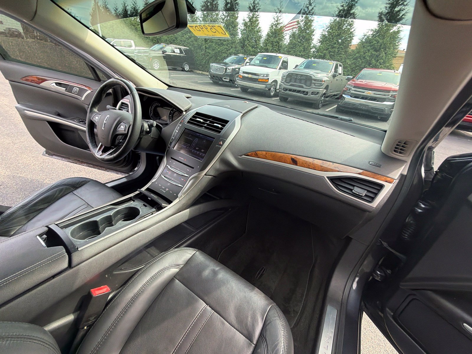 Used 2013 Lincoln MKZ FWD image 25
