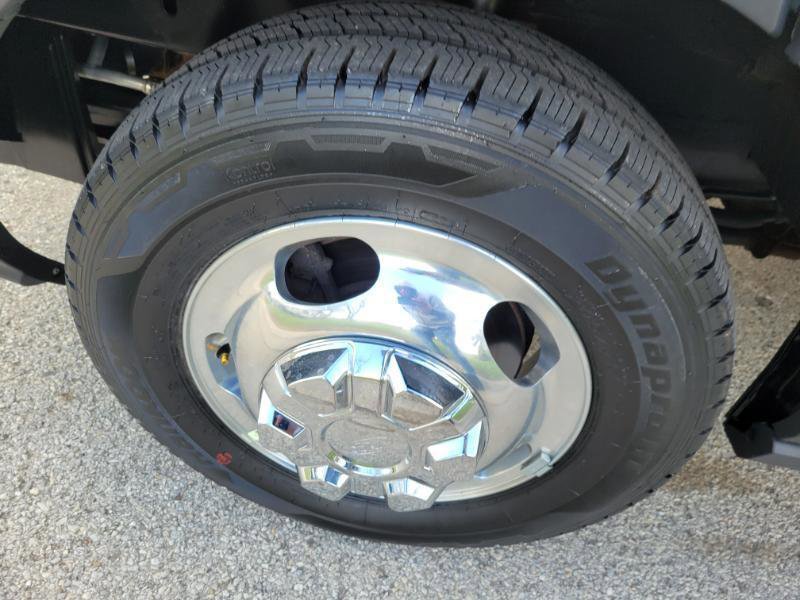 Used 2016 Ford Transit 350 XL image 32