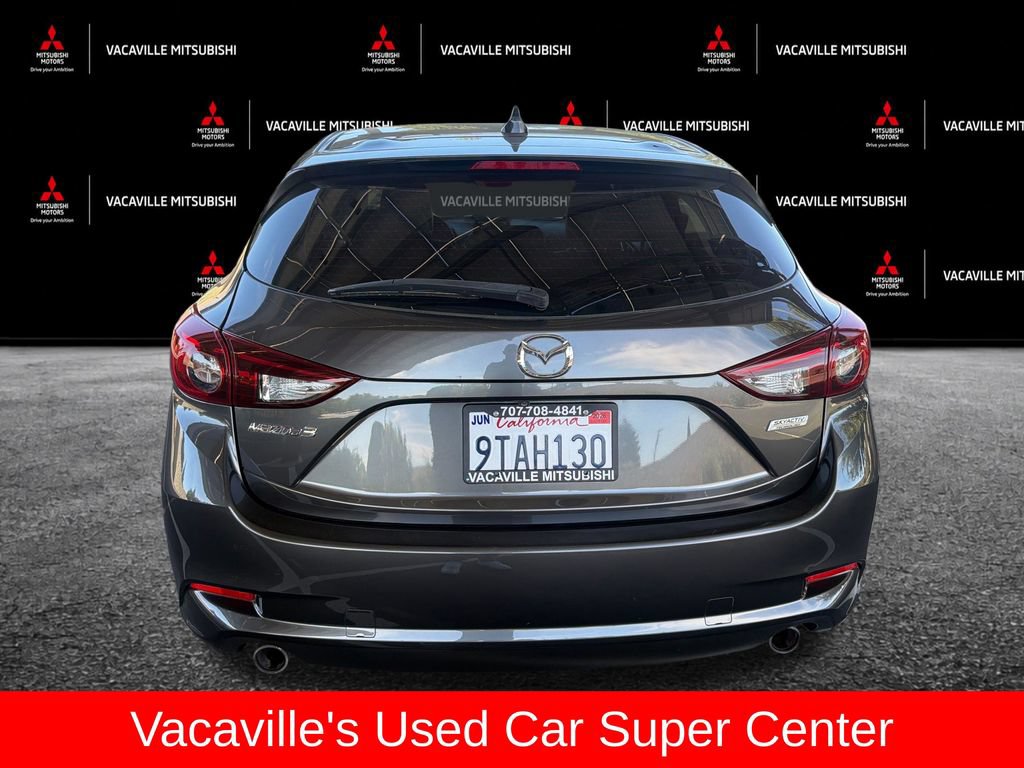 Used 2017 MAZDA MAZDA3 Grand Touring FWD image 4