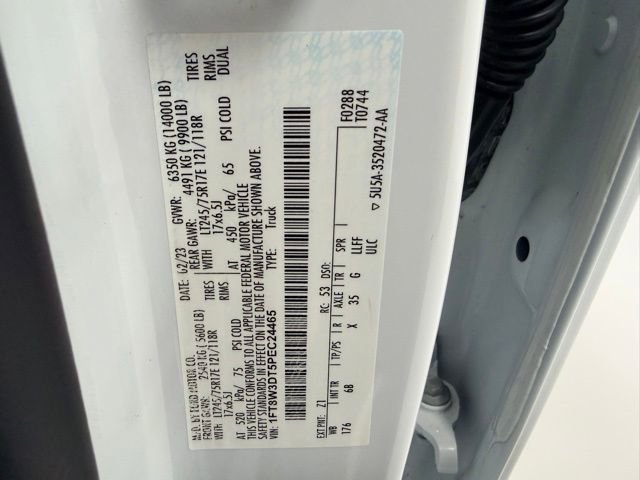 Used 2023 Ford F350 Lariat AWD/4WD image 23