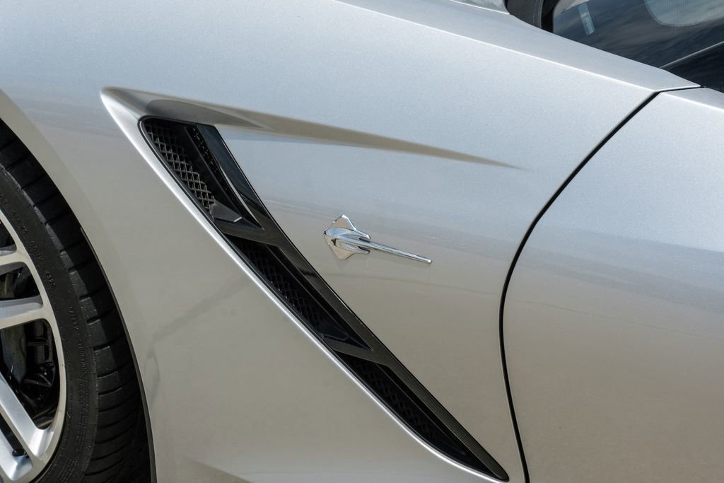 Used 2017 Chevrolet Corvette Stingray Coupe RWD image 52