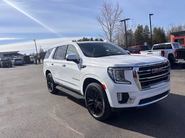 Used 2022 GMC Yukon SLT w/ SLT Luxury Package image 4