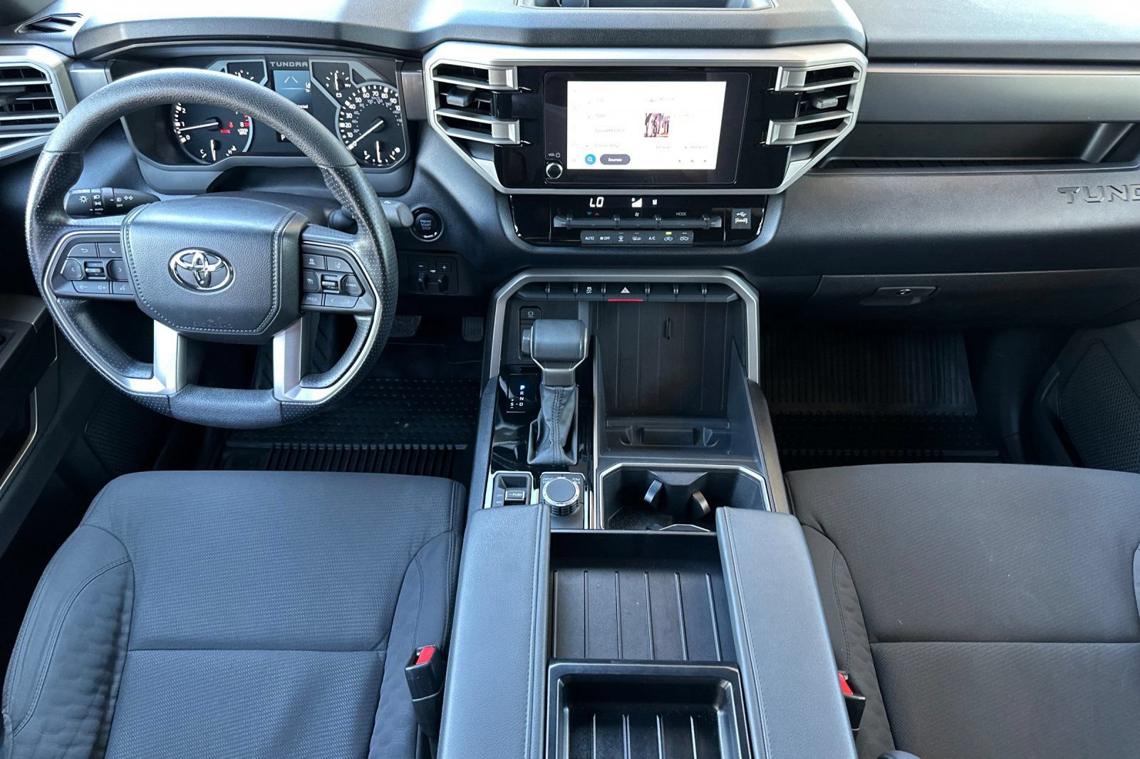 Used 2025 Toyota Tundra SR5 AWD/4WD image 14