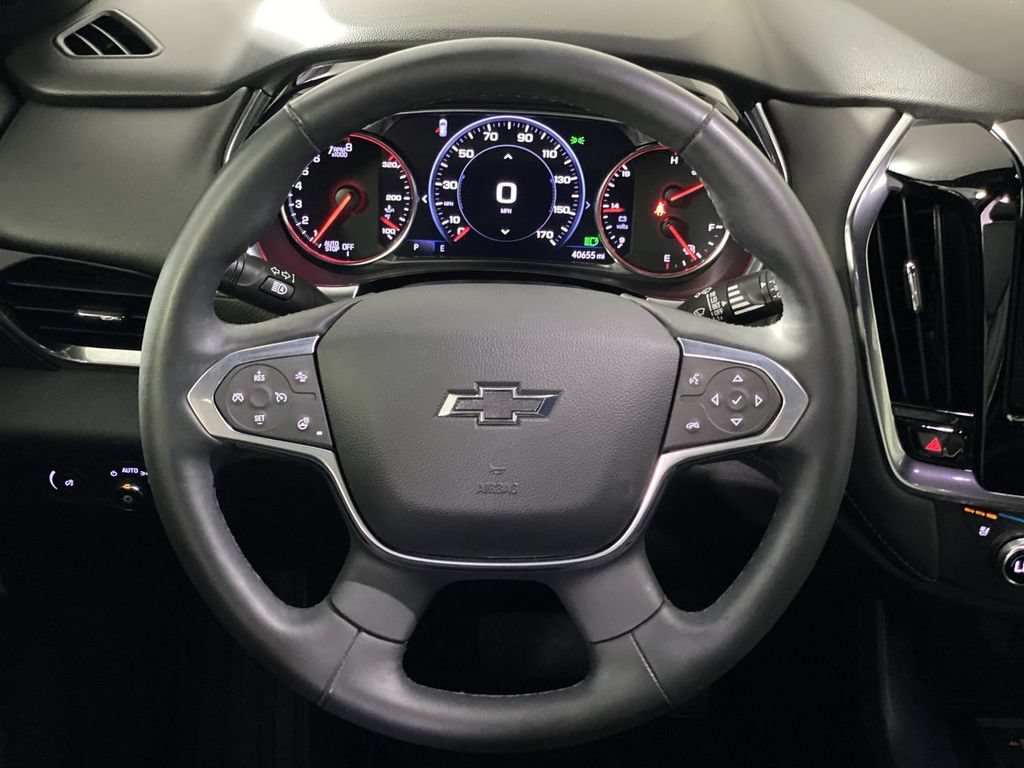 Used 2024 Chevrolet Traverse Premier w/ Redline Edition FWD image 16